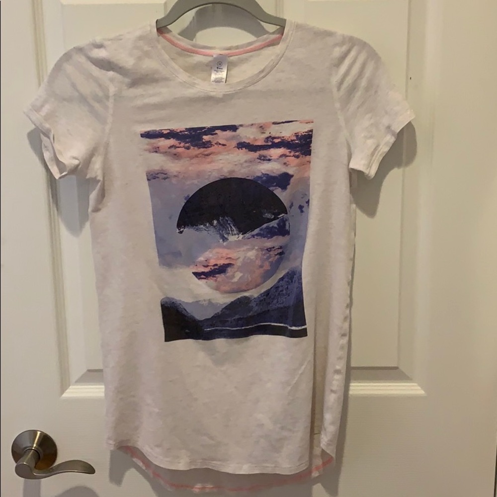 IVIVVA SHIRT GIRLS SIZE 14